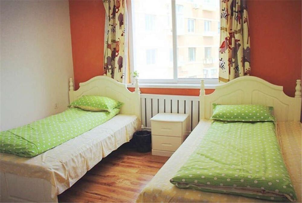 Dalian Buzz Light Year Youth Hostel Exteriör bild